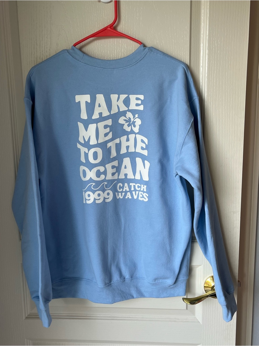 NWT Etsy Gildan Light Blue 'Take Me To The Ocean' Crewneck Sweatshirt - Picture 6 of 7
